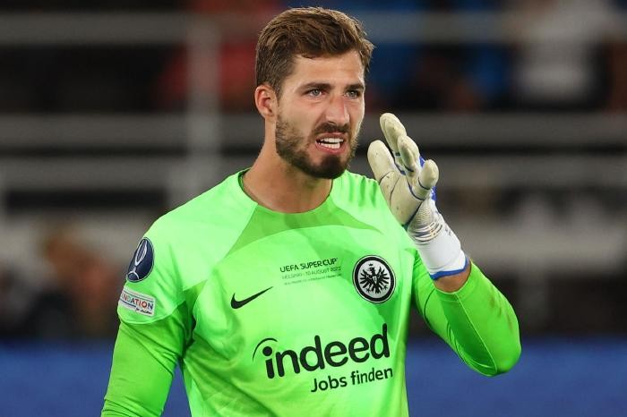 Kevin Trapp happy at Eintracht Frankfurt despite reported Bayern Munich interest - Bóng Đá