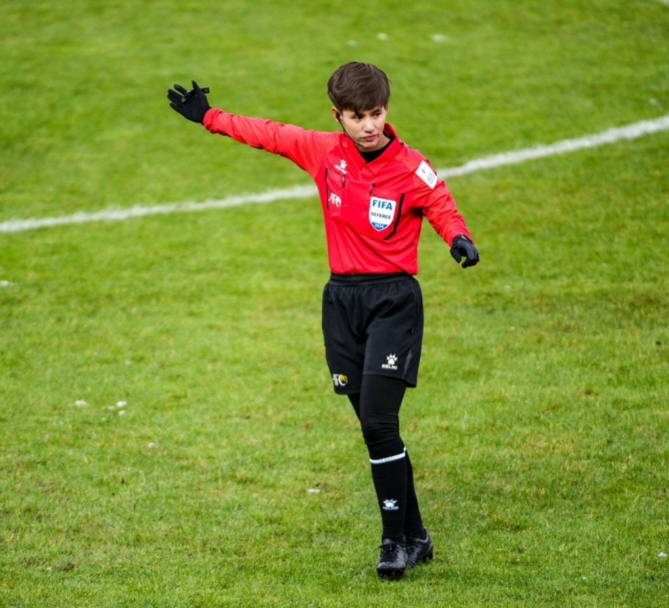 FIFA gửi thư mời trọng tài Việt điều hành giải đấu tại Pháp - Bóng Đá