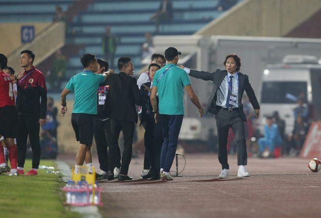 3 điều rút ra sao trận đấu kịch tính giữa Nam Định và CAHN - Bóng Đá