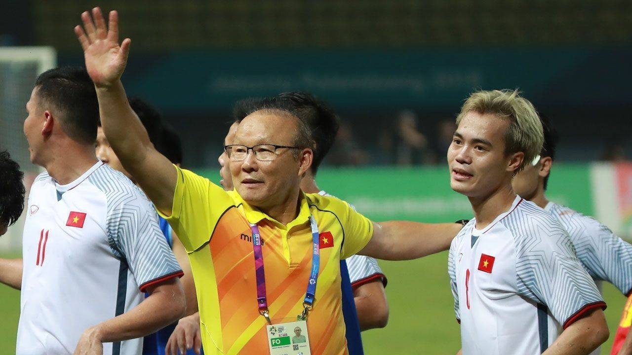Báo Trung Quốc ngại HLV Park Hang-seo dẫn dắt Singapore - Bóng Đá