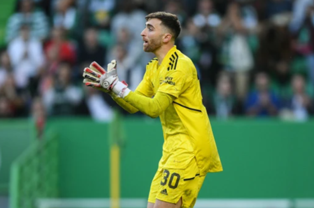 Martin Keown slams Matt Turner after Sporting Lisbon draw and names Arsenal star who ‘stood out’ - Bóng Đá