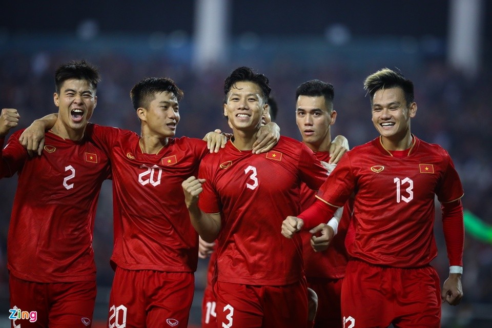 Báo Hàn Quốc: 'Tuyển Việt Nam đẳng cấp cao hơn Malaysia' - Bóng Đá