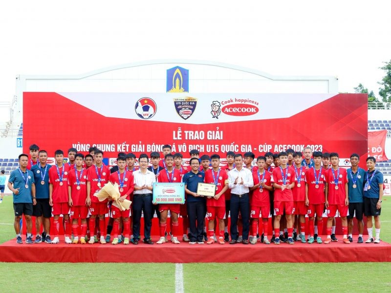 VCK giải U15 Quốc gia 2023: PVF và SLNA vào chung kết - Bóng Đá