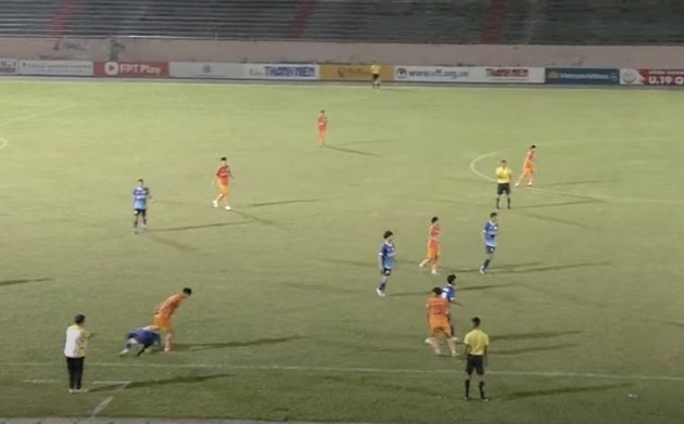 Bạo lực bóng đá trẻ và lời cảnh báo đanh thép - Bóng Đá