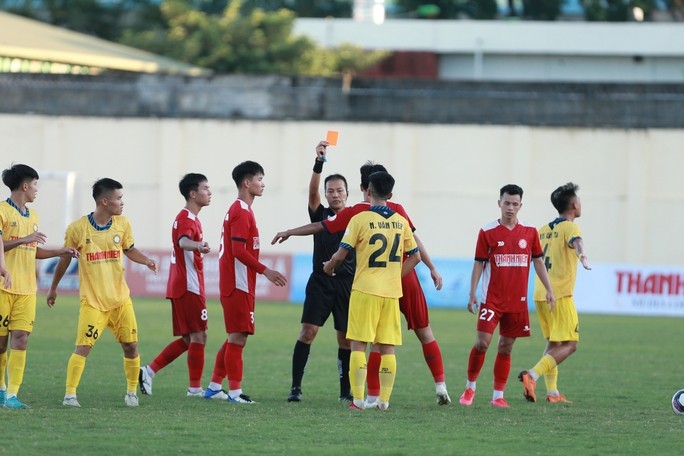 Giải U21 quốc gia: Thi đấu hơn 2 người, Viettel không thể ngược dòng trước Thanh Hoá - Bóng Đá