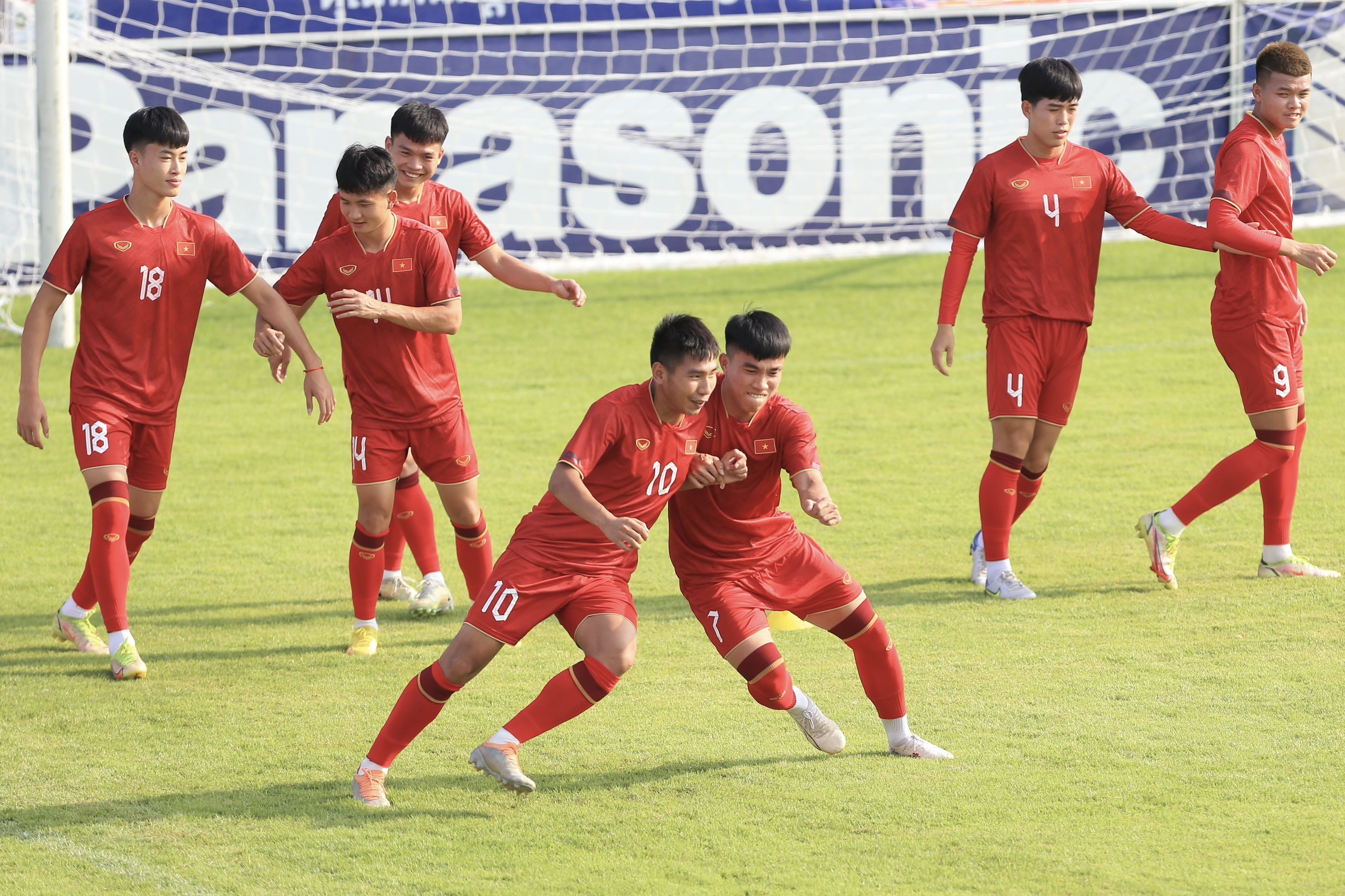 Nhận định U22 Việt Nam vs U22 Lào: Đầu xuôi đuôi lọt - Bóng Đá