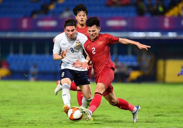 CĐV chê thầy trò HLV Troussier: Báo quốc tế nói điều tồi tệ cho U22 Việt Nam - Bóng Đá