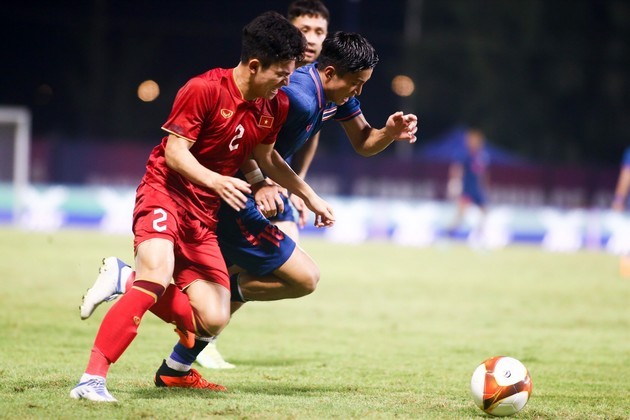 3 quyết định đúng đắn của HLV Troussier khiến Thái Lan hú vía - Bóng Đá