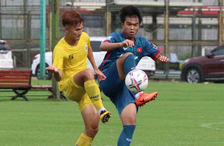 U23 Việt Nam thắng U21 Hà Nội trước giải Đông Nam Á - Bóng Đá