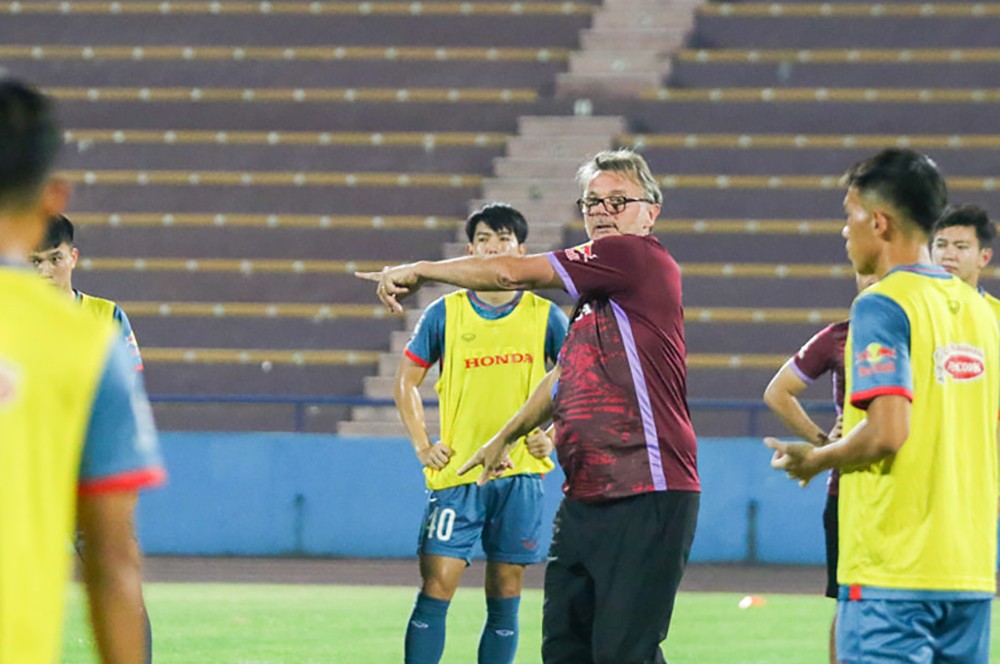 U23 Việt Nam: Mục tiêu kép cho học trò của HLV Troussier - Bóng Đá