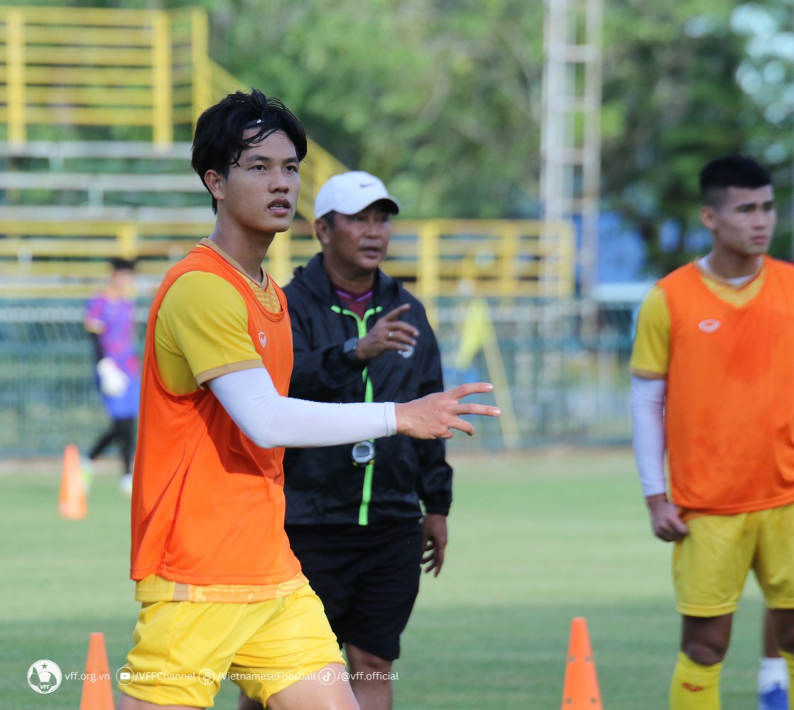 U23 Việt Nam luyện 'chiêu tủ' chờ đấu Lào trận ra quân - Bóng Đá