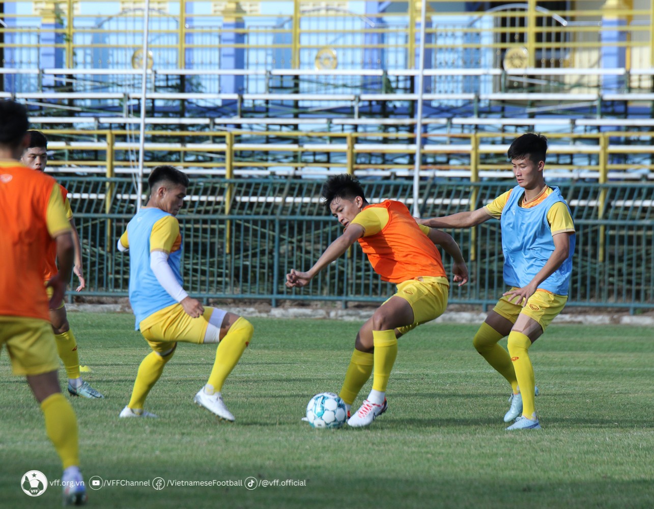 U23 Việt Nam luyện 'chiêu tủ' chờ đấu Lào trận ra quân - Bóng Đá