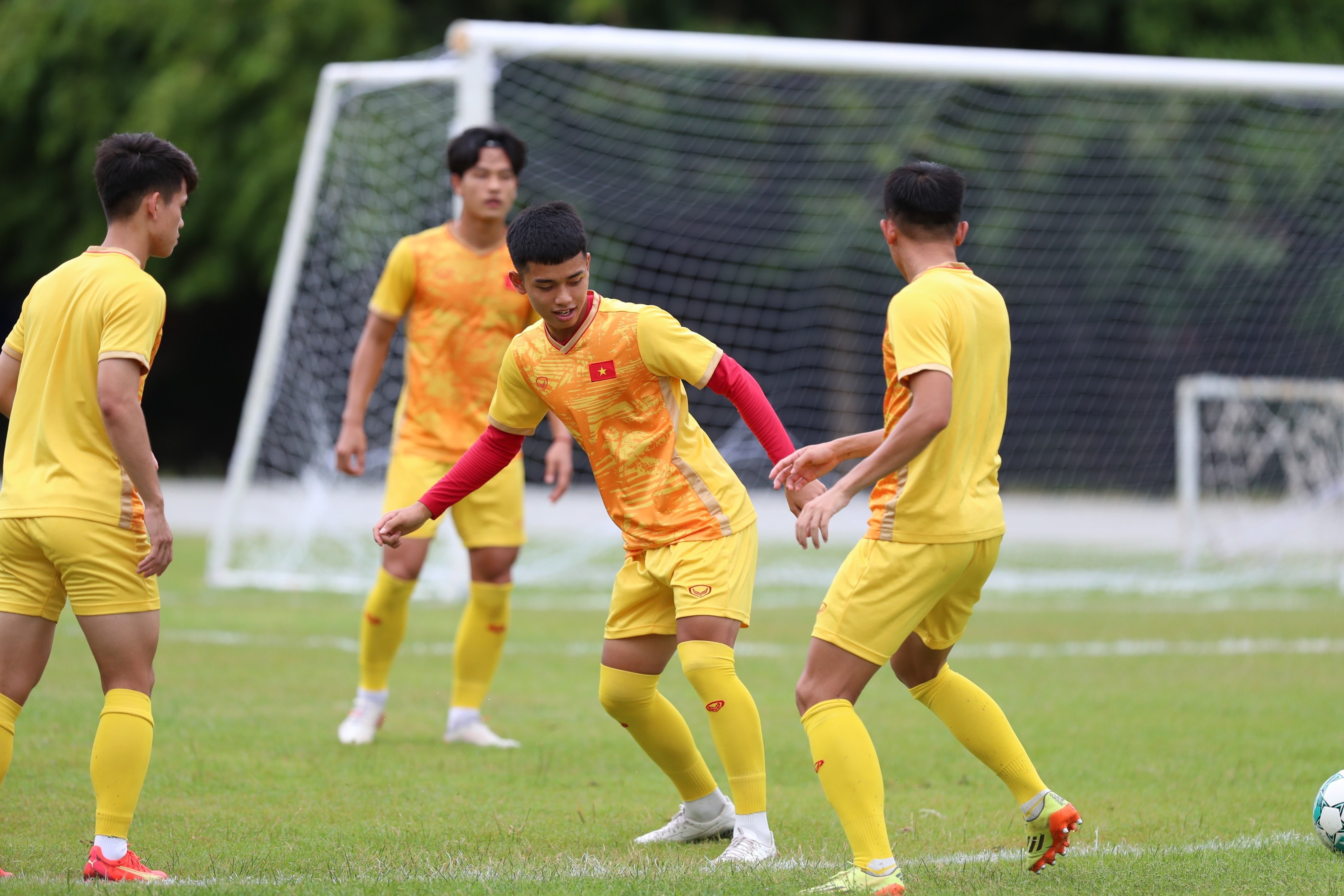 U23 Việt Nam vá lỗi, quyết thắng đẹp Philippines vào bán kết - Bóng Đá