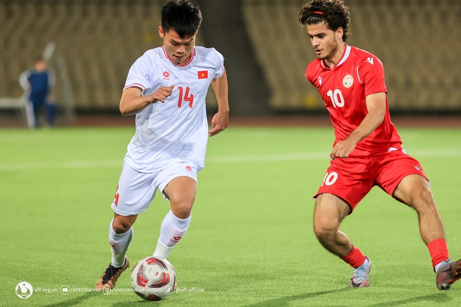 Hàng công bế tắc, U23 Việt Nam hòa nhạt Tajikistan - Bóng Đá
