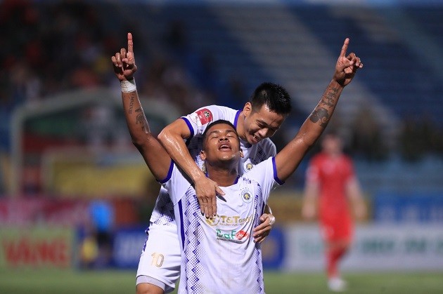 CLB Hà Nội: Tiếp tục chờ đợi Văn Quyết và Caion - Bóng Đá