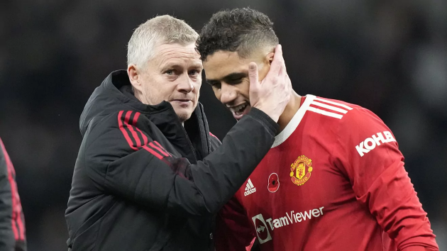 Varane's injury causes headache for Solskjaer: What are his alternatives to stop Manchester City? - Bóng Đá