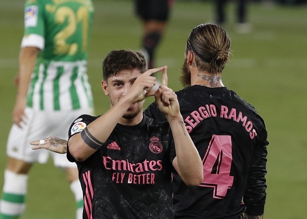 Fede Valverde rejoins Real Madrid squad in training - Bóng Đá
