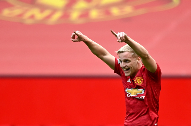 VAN DE BEEK TO LEAVE MAN UNITED: COULD JOIN INTER OR JUVE ON ONE CONDITION - Bóng Đá