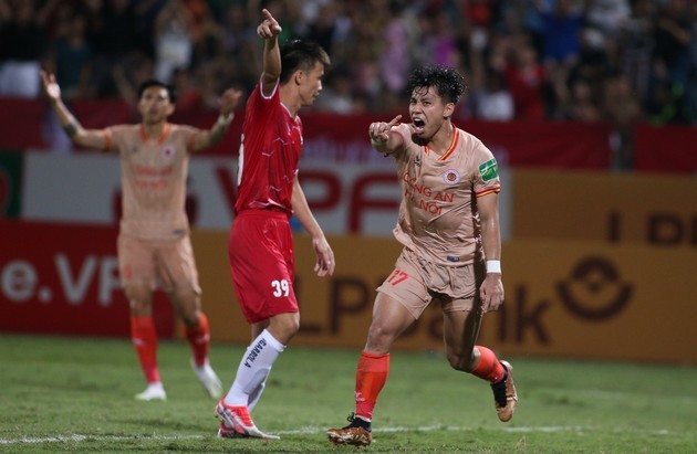 Vòng 3 GĐ 2 V-League 2023: Tứ mã đua vô địch; Nghẹt thở nhóm trụ hạng - Bóng Đá