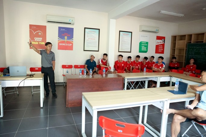 Trận đấu nào tại V-League 2023 sẽ áp dụng VAR? - Bóng Đá