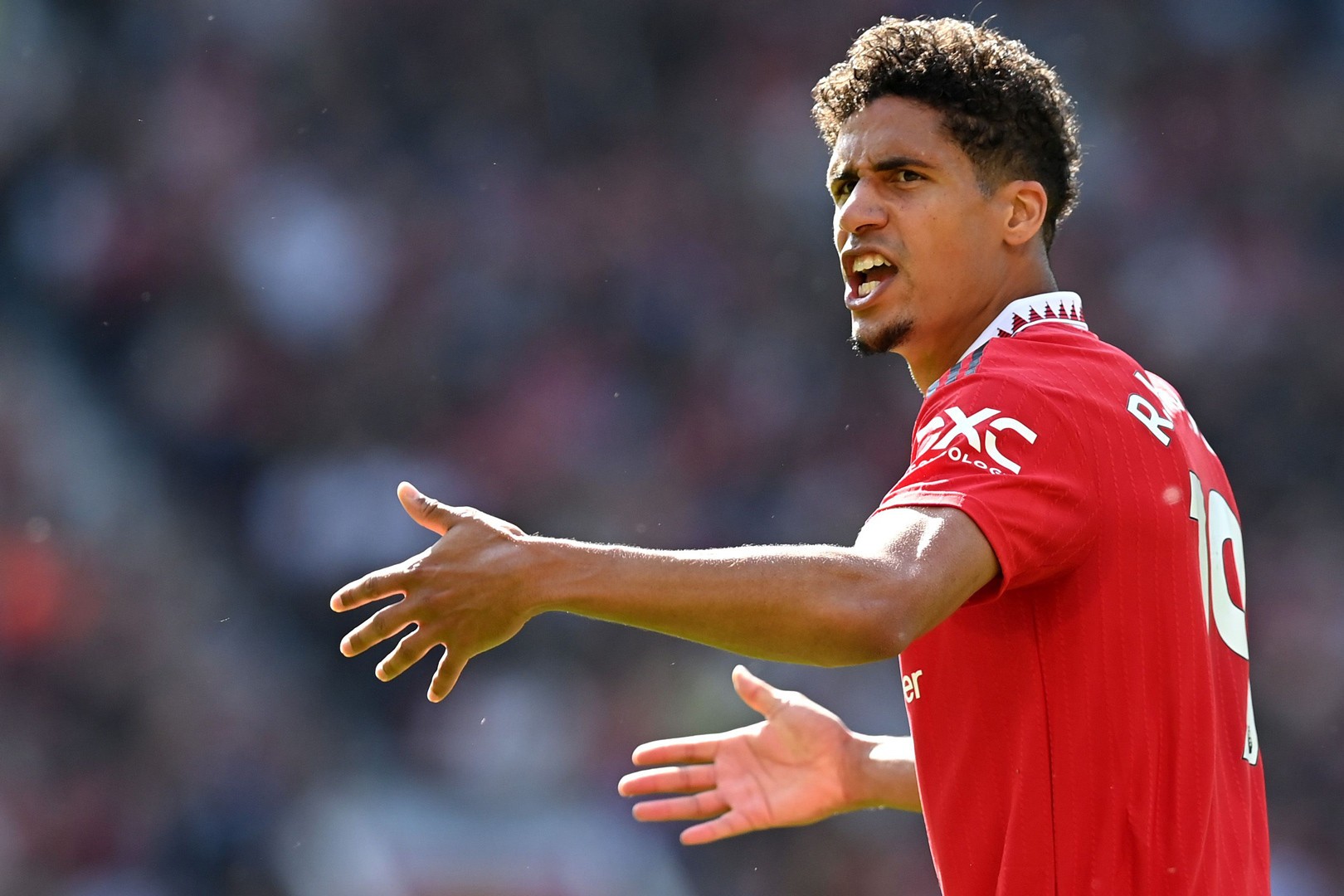 Sao MU, Raphael Varane bức xúc theo Pep Guardiola, chỉ trích FA - Bóng Đá