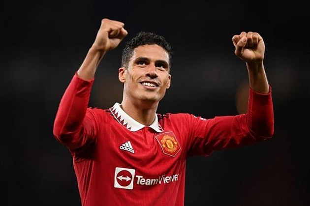 SỐC! BLĐ Chelsea tính mua trụ cột Man Utd - Bóng Đá