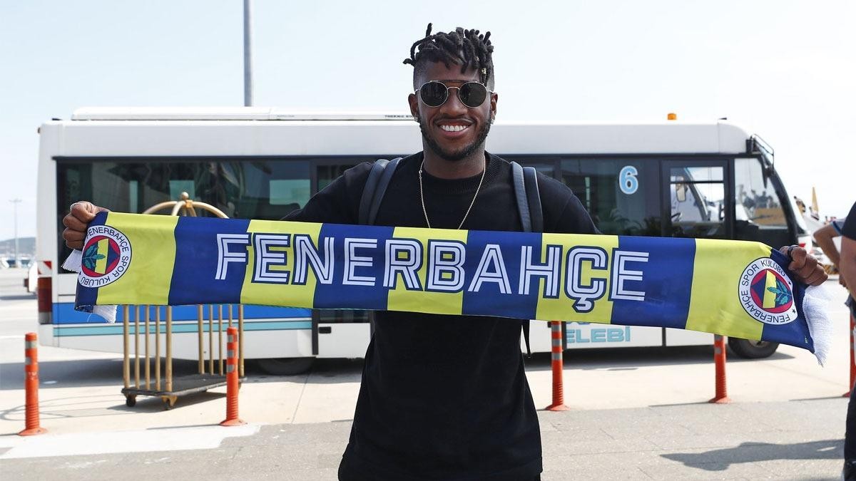 Official: Fred - Bóng Đá