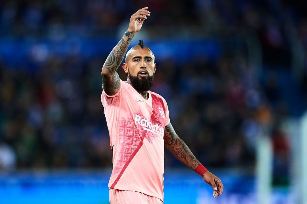 Inter Target Arturo Vidal: “I Will Discuss My Future At Barcelona When I Return” - Bóng Đá