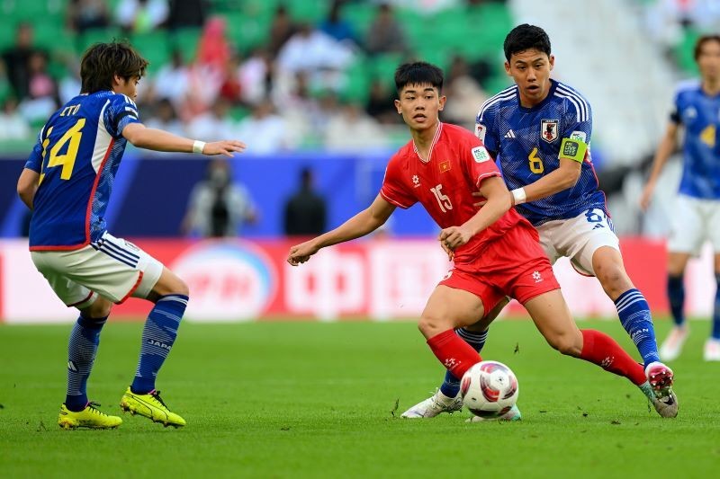 Cầu thủ từ chối M.U choáng ngợp trước tuyển Việt Nam - Bóng Đá