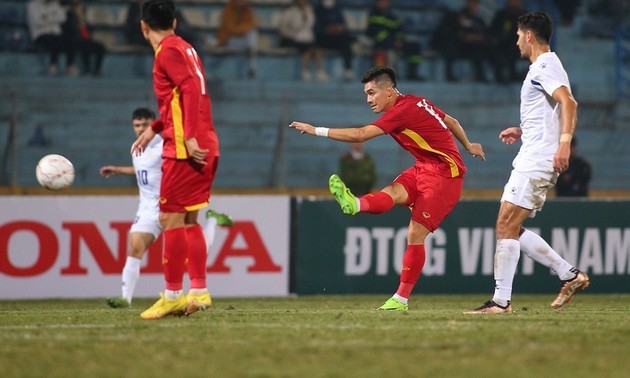 Mua thành công bản quyền trận Philippines vs Việt Nam; Báo thế giới đoán kết quả của thầy trò HLV Troussier - Bóng Đá