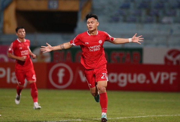 Nhân tố bị HLV Troussier bỏ rơi bùng nổ tại V-League - Bóng Đá