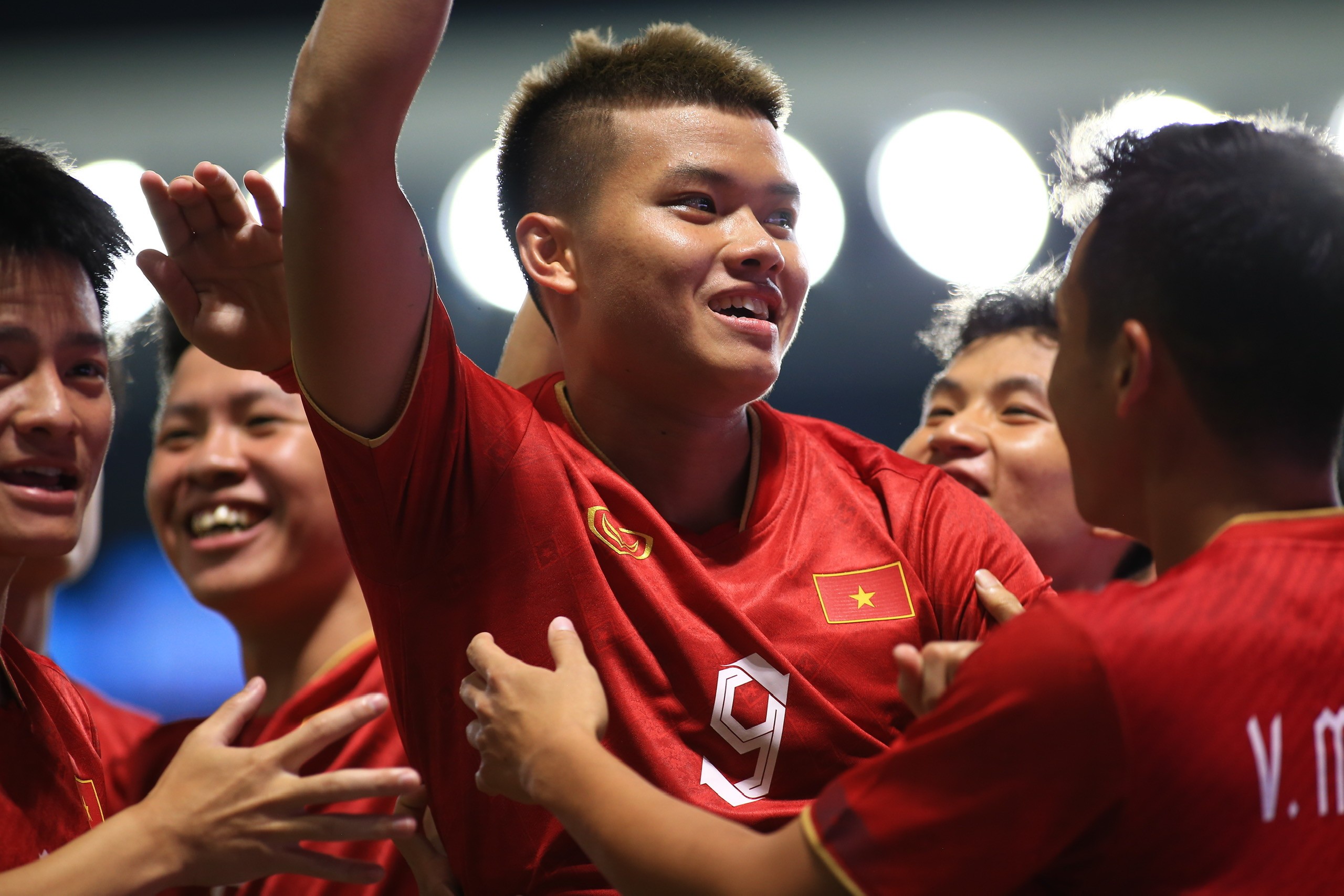 Quay chậm chiến thắng vất vả của U22 Việt Nam - Bóng Đá