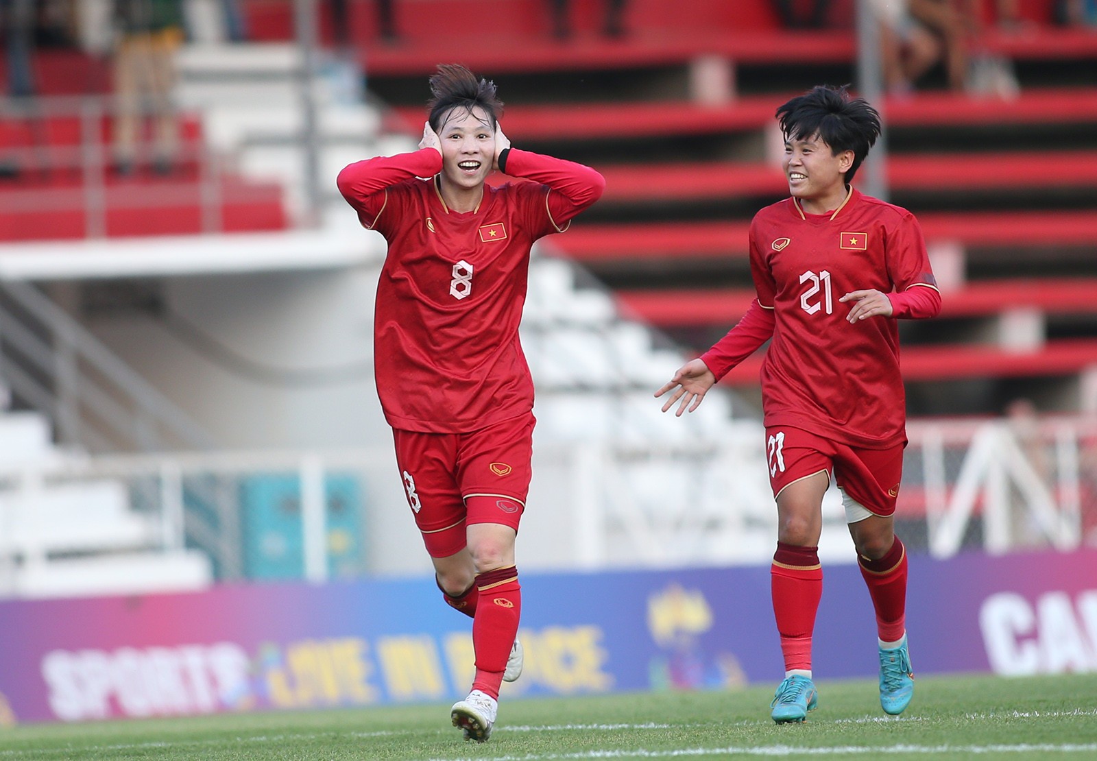 Huỳnh Như 'mở tài khoản' và kỷ lục vô tiền khoáng hậu ở SEA Games - Bóng Đá