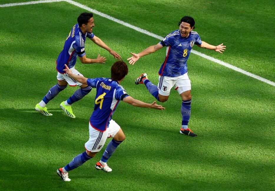 Cựu HLV ĐT Thái Lan dự đoán bất ngờ về ĐNÁ tại VCK Asian Cup 2023 - Bóng Đá
