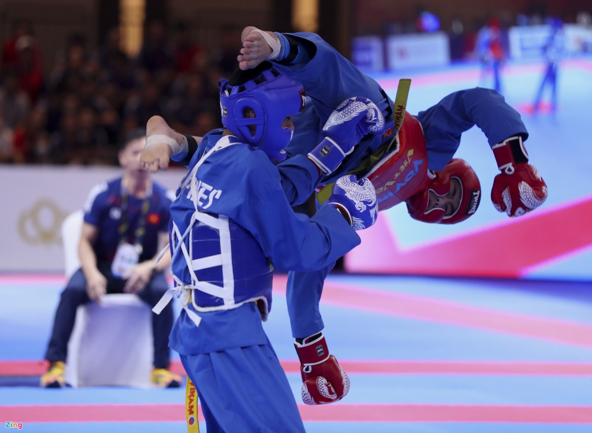 Võ sĩ Việt Nam sốt 39 độ vẫn giành HCV SEA Games 32 - Bóng Đá