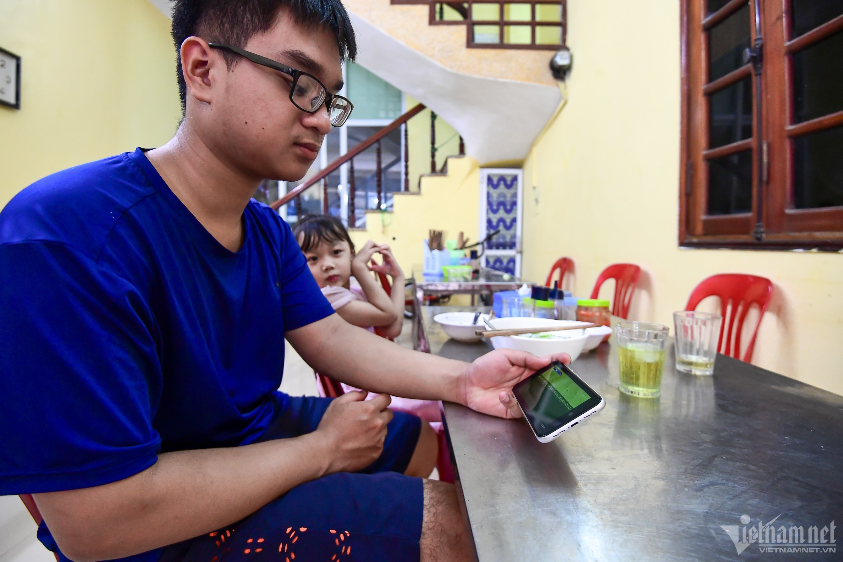 Người Hà Nội, TP.HCM vừa ăn sáng vừa xem tuyển nữ Việt Nam so găng với Mỹ - Bóng Đá