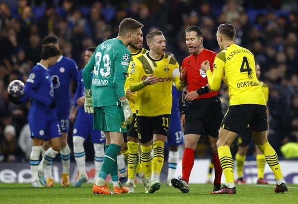 Hành động đẹp của ngôi sao 121 triệu euro sau trận thắng Dortmund - Bóng Đá