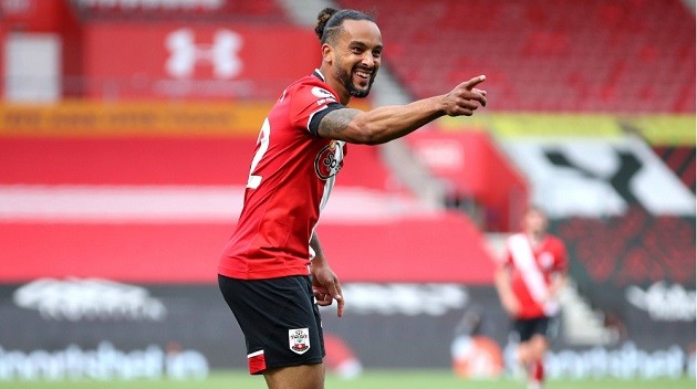 CHÍNH THỨC! Theo Walcott tuyên bố treo giày - Bóng Đá