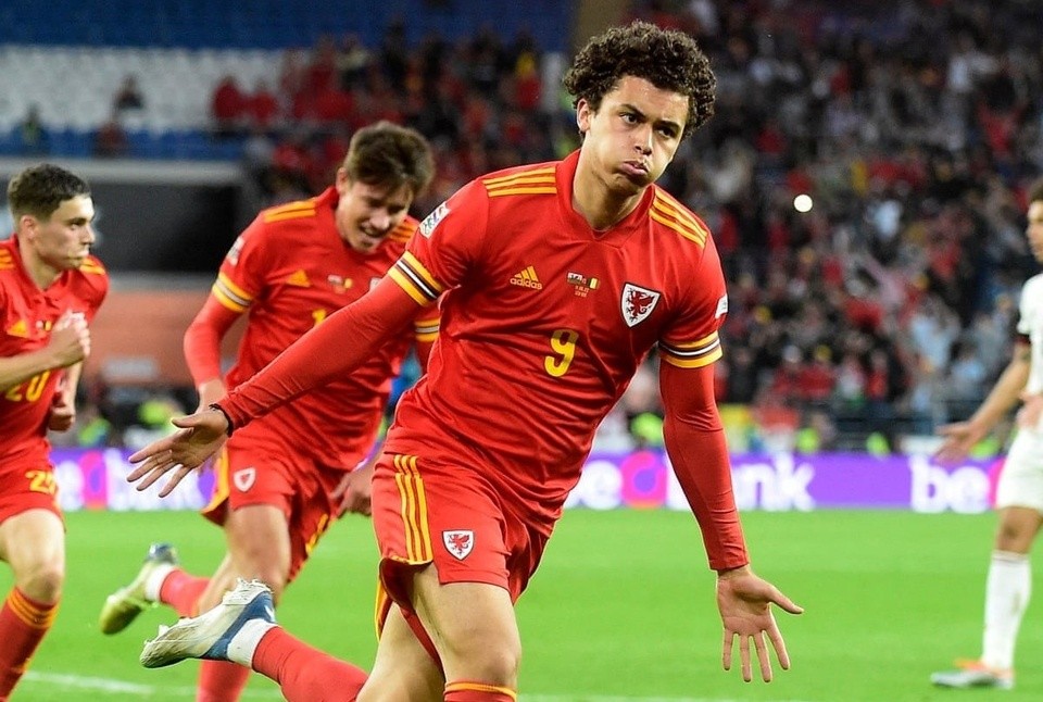 Những cầu thủ chạy nhanh nhất Ngoại hạng Anh 2022/23 - Bóng Đá