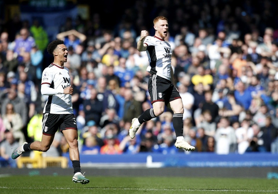 Hậu vệ Man United không có đối thủ về tỷ lệ thắng tranh chấp - Bóng Đá