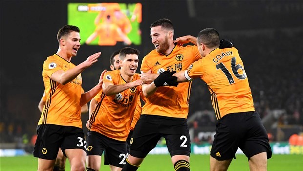 Arsenal - Trẻ từ băng ghế HLV đến cả cầu thủ - Bóng Đá