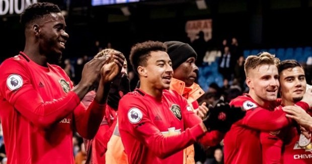 Arsenal - Trẻ từ băng ghế HLV đến cả cầu thủ - Bóng Đá