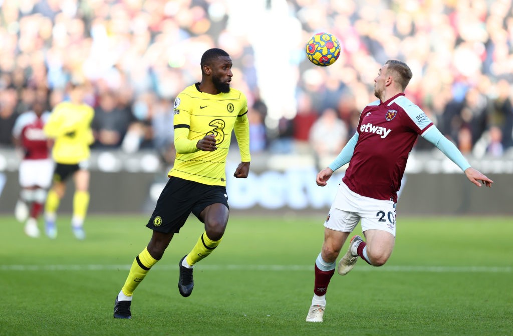 Paul Merson reckoned that Chelsea defender Antonio Rudiger will leave next year - Bóng Đá