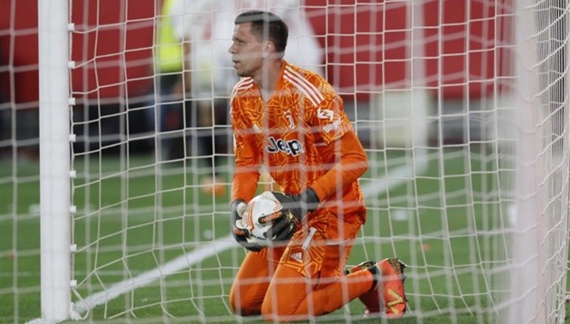 Szczesny: ‘If I make great saves, that’s not good for Juventus’ - Bóng Đá