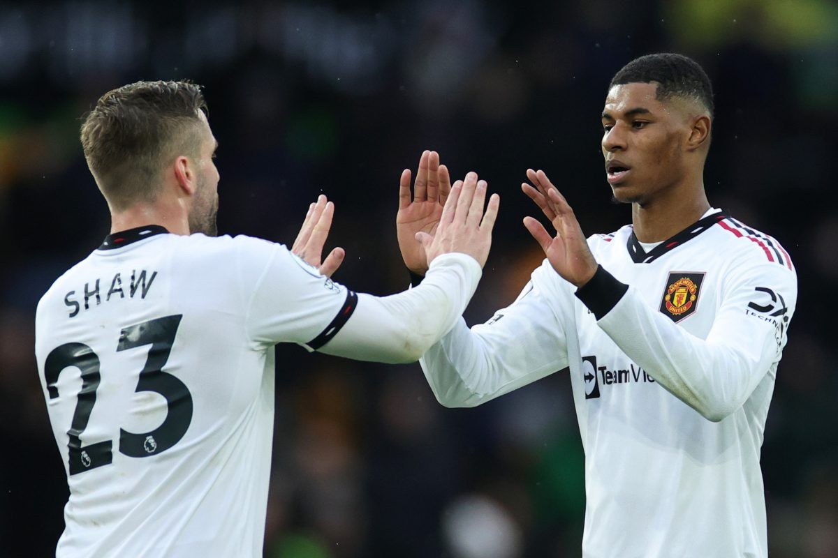 Shaw agrees 4 year deal - Bóng Đá