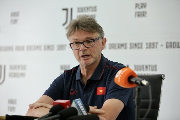  - Bóng Đá