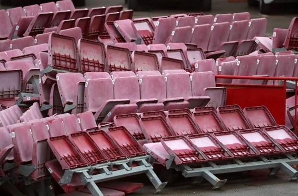 Sân Camp Nou bị dỡ bỏ - Bóng Đá