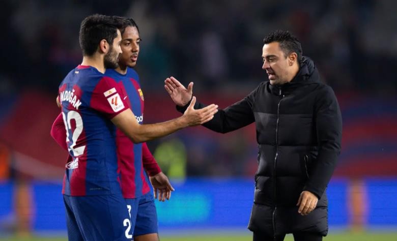 Xavi highlights what Barcelona must do to overcome Real Madrid - Bóng Đá