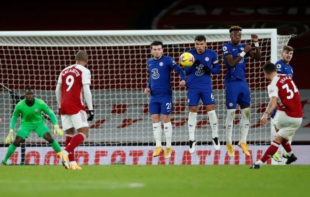 Xhaka's free kick goal and Jorginho's missed penalty made them successors of Henry and Lampard  - Bóng Đá