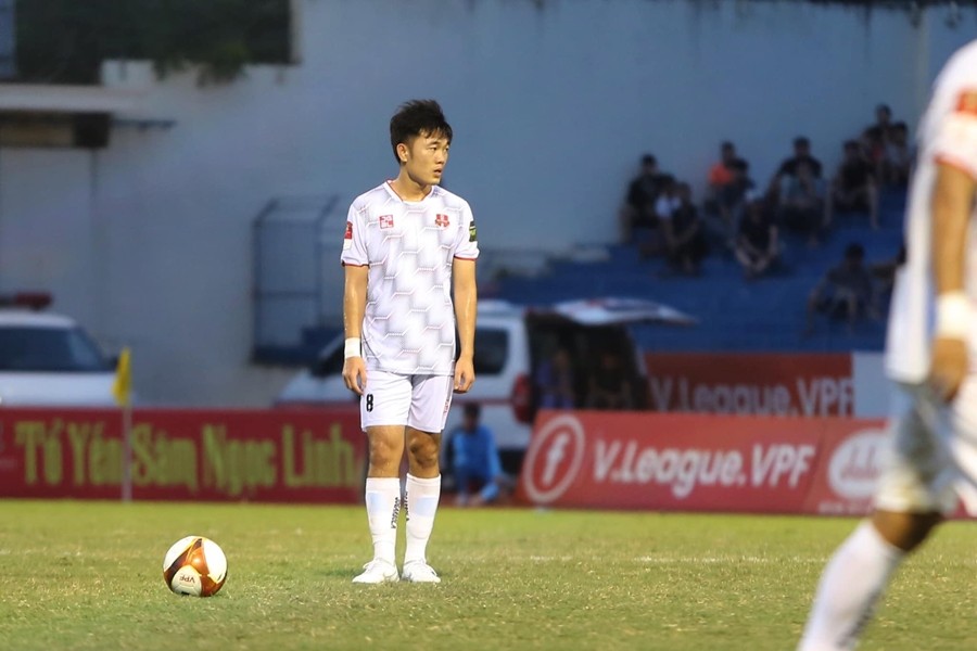 Xuân Trường thú nhận chuyện trả đũa bạn cùng phòng trên sân bóng - Bóng Đá